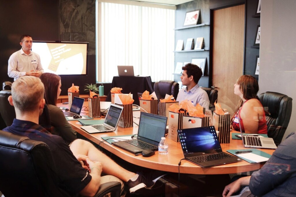Benefits to Sign Up for Employee Training