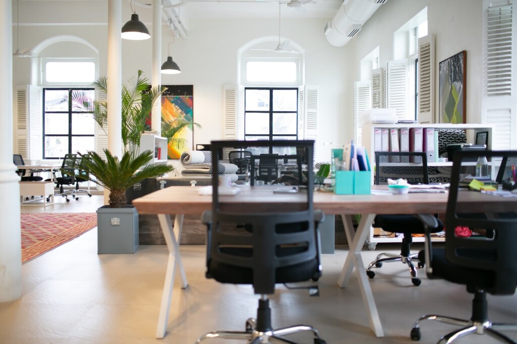 Should You Offer a Four-Day Workweek to Your Employees?