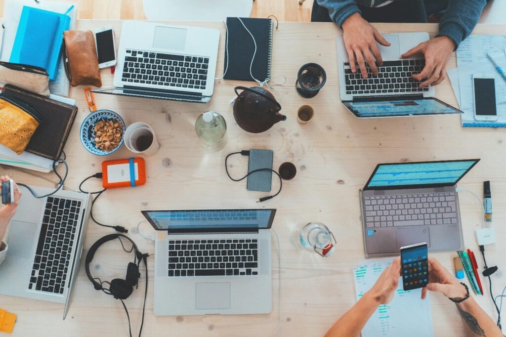 10 Ways AI Streamlines the Onboarding Process